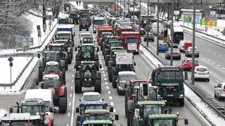 Drugi dan protesta u Njemačkoj: Više od 100.000 farmera i 24.000 traktora samo u Bavarskoj