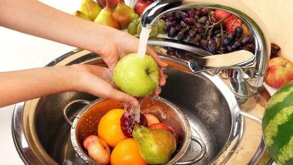 pranje voća - Avaz