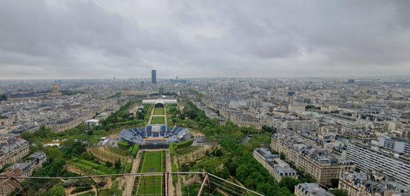 Zadivljujući pogled na Pariz s Ajfelovog tornja - Avaz