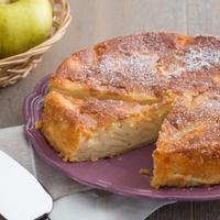 Najjednostavniji kolač s jabukama koji možete napraviti za tren 