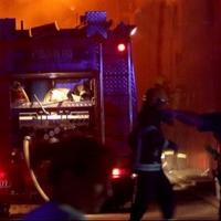 Požar na kući u Gornjoj Čađavici: Zbog detonacija blokiran put, na terenu Hitna, policija i vatrogasci