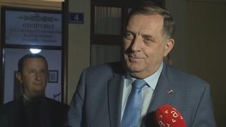 Dodik opet vrijeđa: Bećirovića nazvao kretenom