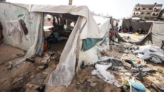 UNRWA: Najmanje 200 ubijenih u nedjeljnom izraelskom napadu na kamp u Rafahu
