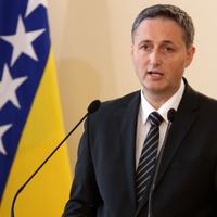 Bećirović osudio napade na reisa Kavazovića i odgovorio Dodiku
