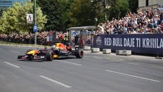 Normalizovan saobraćaj u Sarajevu nakon Red Bull Showruna: Spektakl protekao bez incidenta