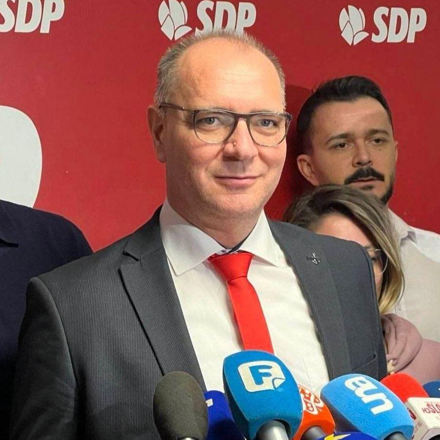 Zijad Lugavić (SDP) proglasio pobjedu u Tuzli: Fokus će nam biti na potrebama građana 