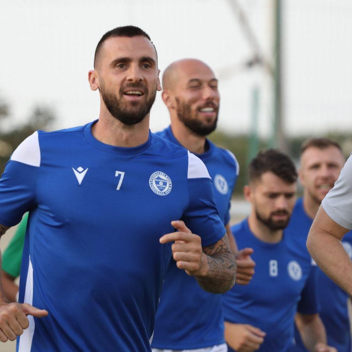 Fudbaleri Željezničara odradili prvi trening u Bakuu: Pogledajte atmosferu u taboru "Plavih"