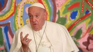Papa Franjo dobio groznicu, otkazao sve obaveze s rasporeda