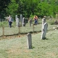 Dobrih ljudi širom BiH ima: Komšije pokosile mezarje, potom i pravoslavno groblje