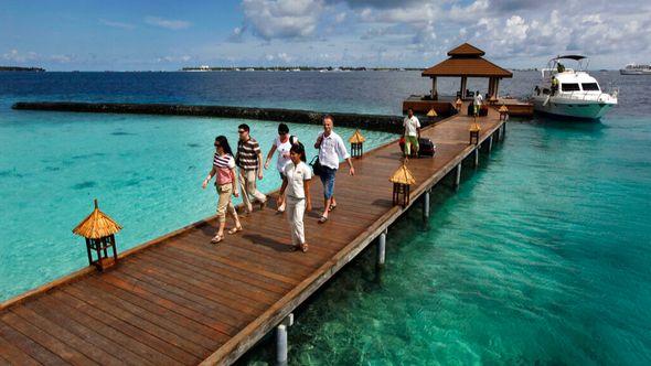 Maldivi: - Avaz