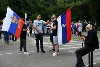 Održan protest ispred Vlade Crne Gore: Okupljeni skandirali Ratku Mladiću