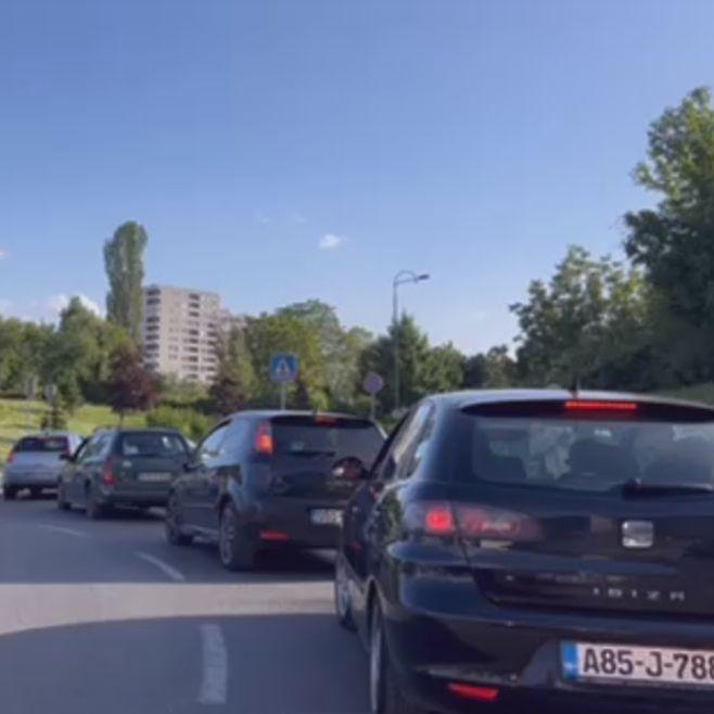 Video / Velike gužve u Sarajevu, vozači budite strpljivi