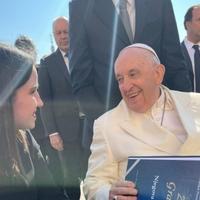 Karić se sastala s papom Franjom u Vatikanu: Srdačan susret pun emocija 