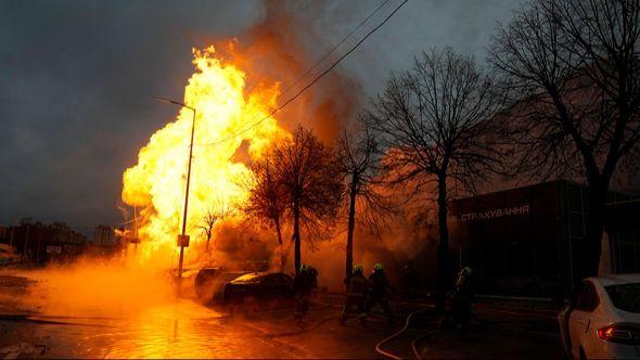 Kijev u plamenu - Avaz