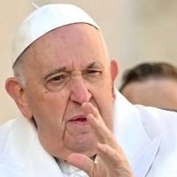 Papa Franjo dao ženama pravo glasa na predstojećem sastanku biskupa