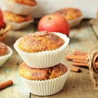 Sočni muffini s jabukom savršen su desert