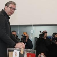 Aleksandar Vučić glasao na Novom Beogradu: Na biračko mjesto došao sam