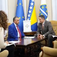 Bećirović razgovarao s ambasadorom Pakistana u BiH