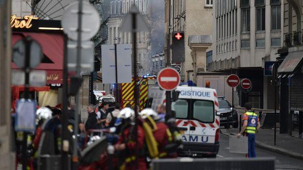 Požar u Parizu - Avaz