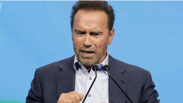 Arnold Schwarzenegger - Avaz