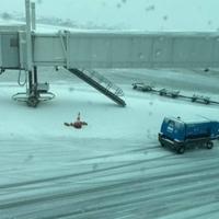 Snijeg pravi problem: Je li bilo otkazivanja letova na sarajevskom aerodromu