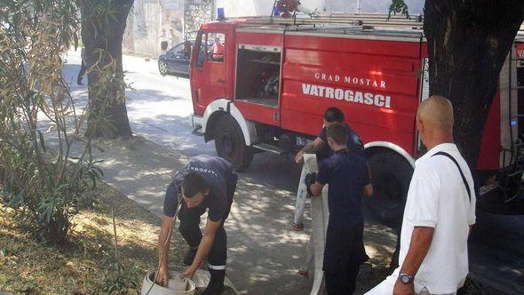 Vatrogasci u Čapljini - Avaz