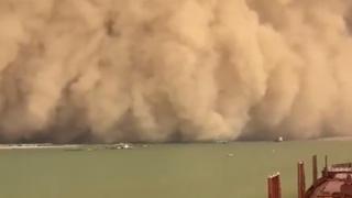 Video / Zastrašujuća pješčana oluja pogodila Egipat: Ima i mrtvih