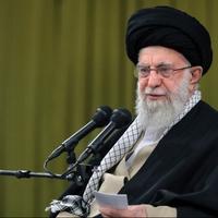 Vrhovni vođa Irana: "Zapad čine bijesni psi i krvoločni vukovi"