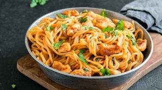 Ako volite italijansku kuhinju i u potrazi ste za brzim ručkom tu su špageti s piletinom