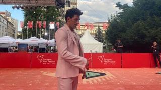 Slavko Sobin na crvenom tepihu: Film posvećujemo žrtvama iz Gradačca