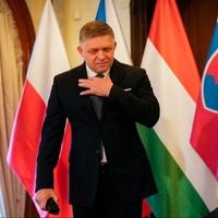 Vlada Slovačke: Stanje Fica je ozbiljno, upucan je pet puta, informacije ukazuju na političku motivaciju