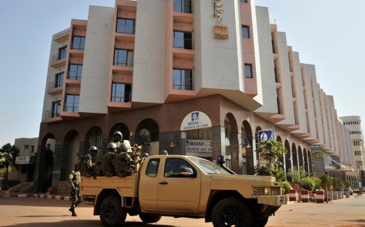 Napadnuto odmaralište u Maliju: Desetine ljudi uzeto za taoce, najmanje dvije osobe ubijene
