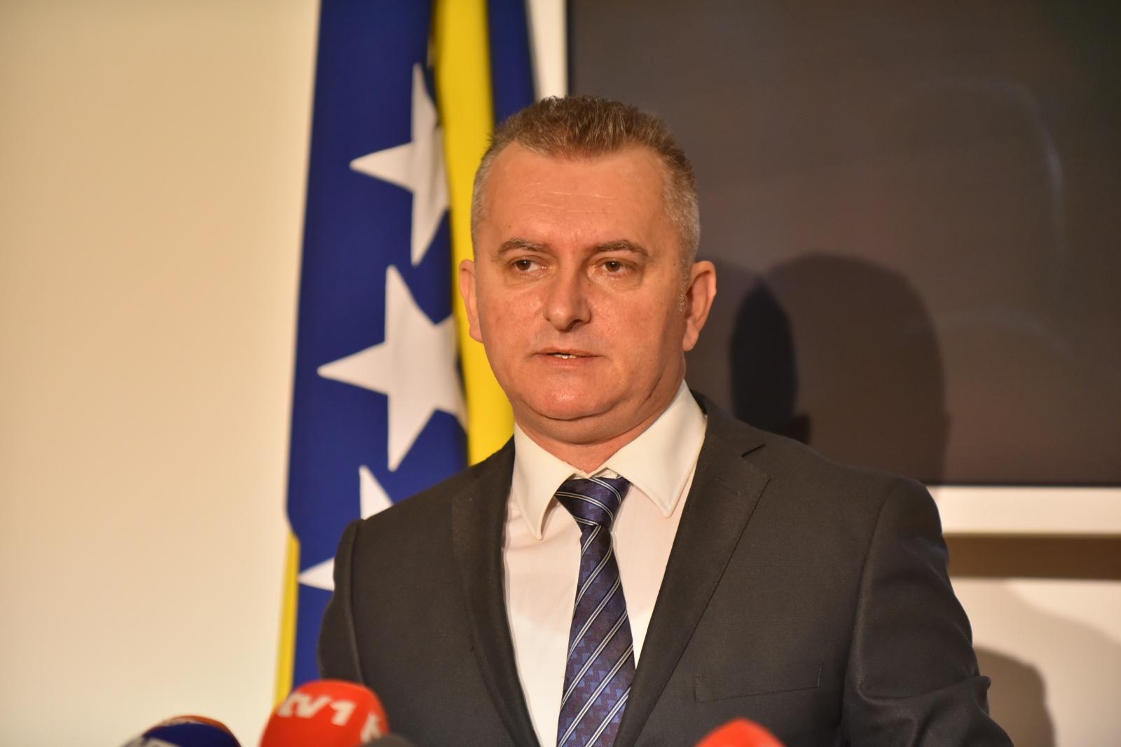 Karamatić: Važno je biti kućni prijatelj Bakira Izetbegovića i dobit ćete posao izvoza vrijedan 20 miliona eura