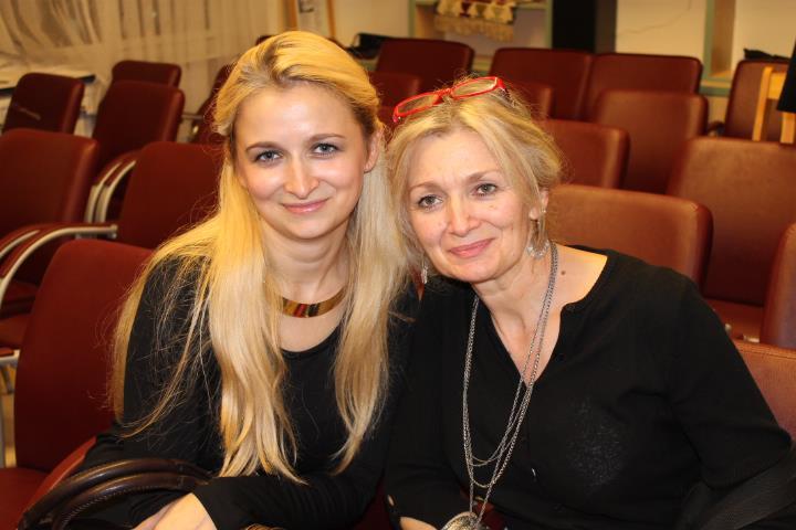 Anita Zečić (lijevo) - Avaz