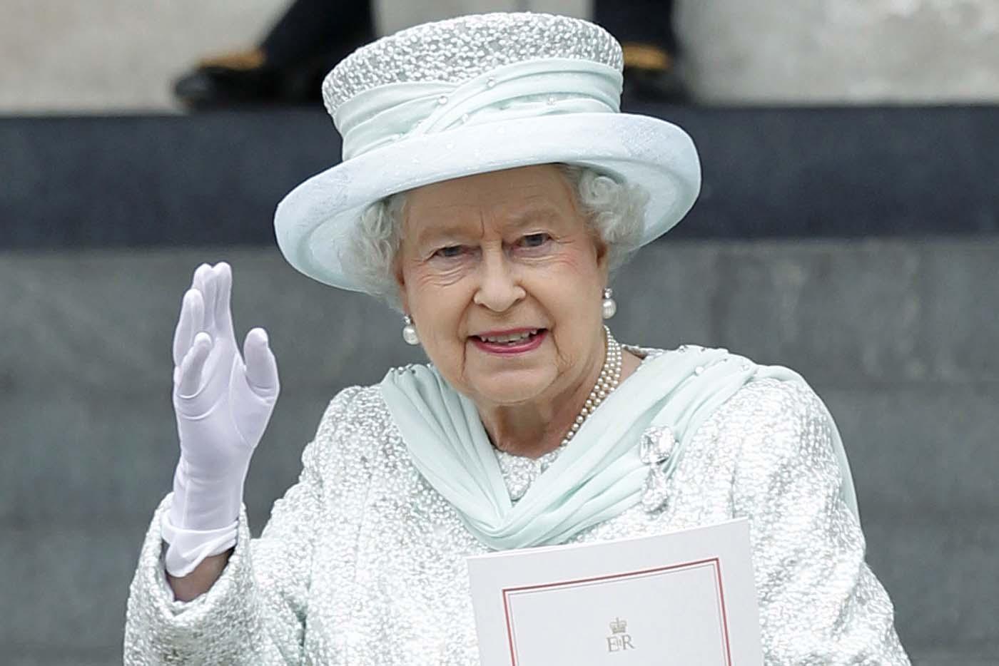 Skandal: Firma za donji veš izgubila garanciju kraljice Elizabete Druge