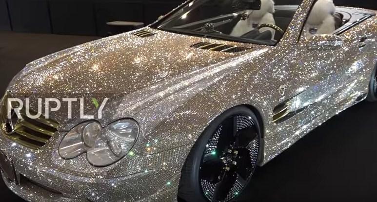Mercedes obložen Swarovski kristalima vrijedan 740.000 eura