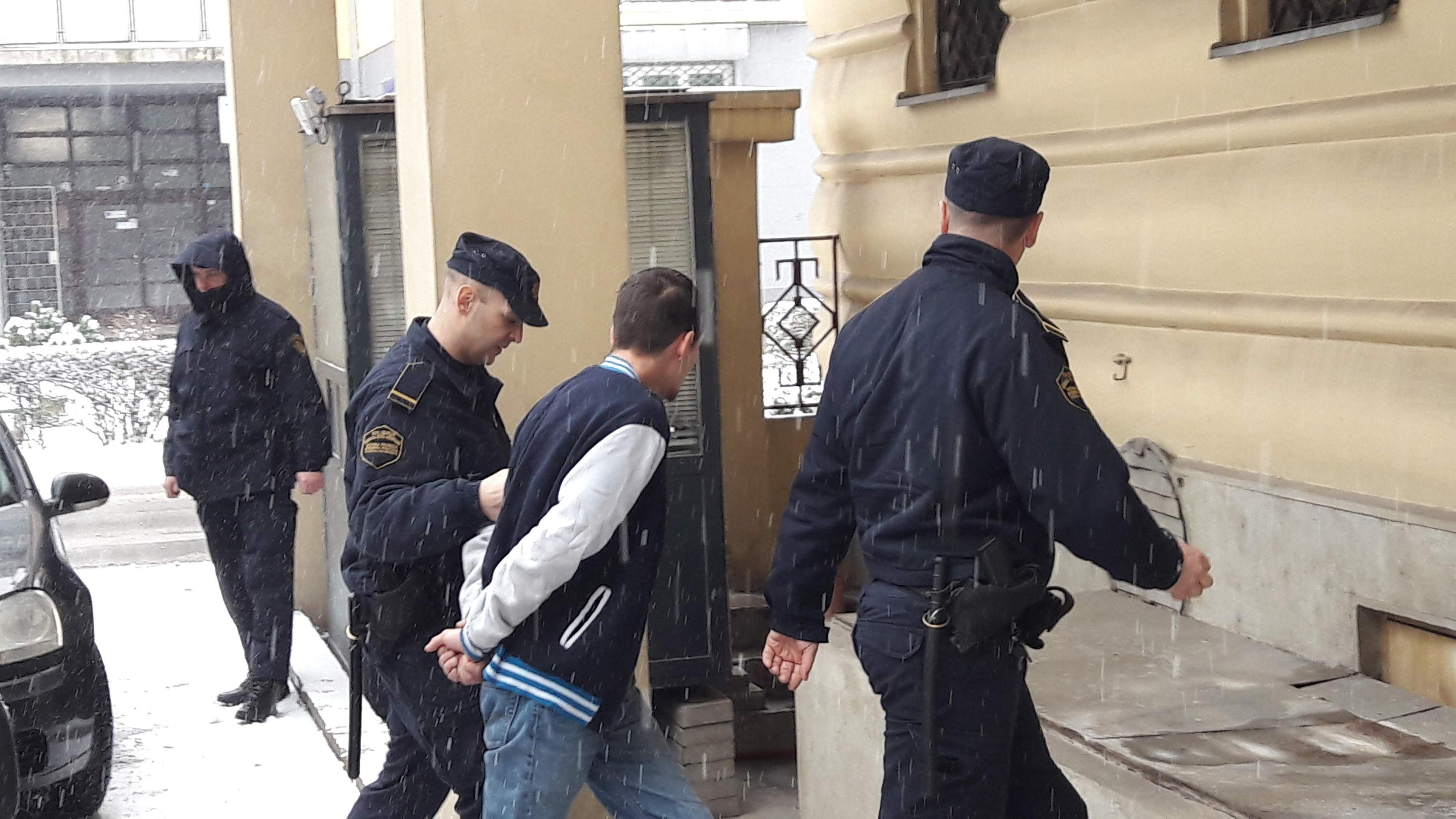 Mirnes Biščić uhapšen u nedjelju, pa pušten na slobodu: Jučer ponovo završio s lisicama na rukama