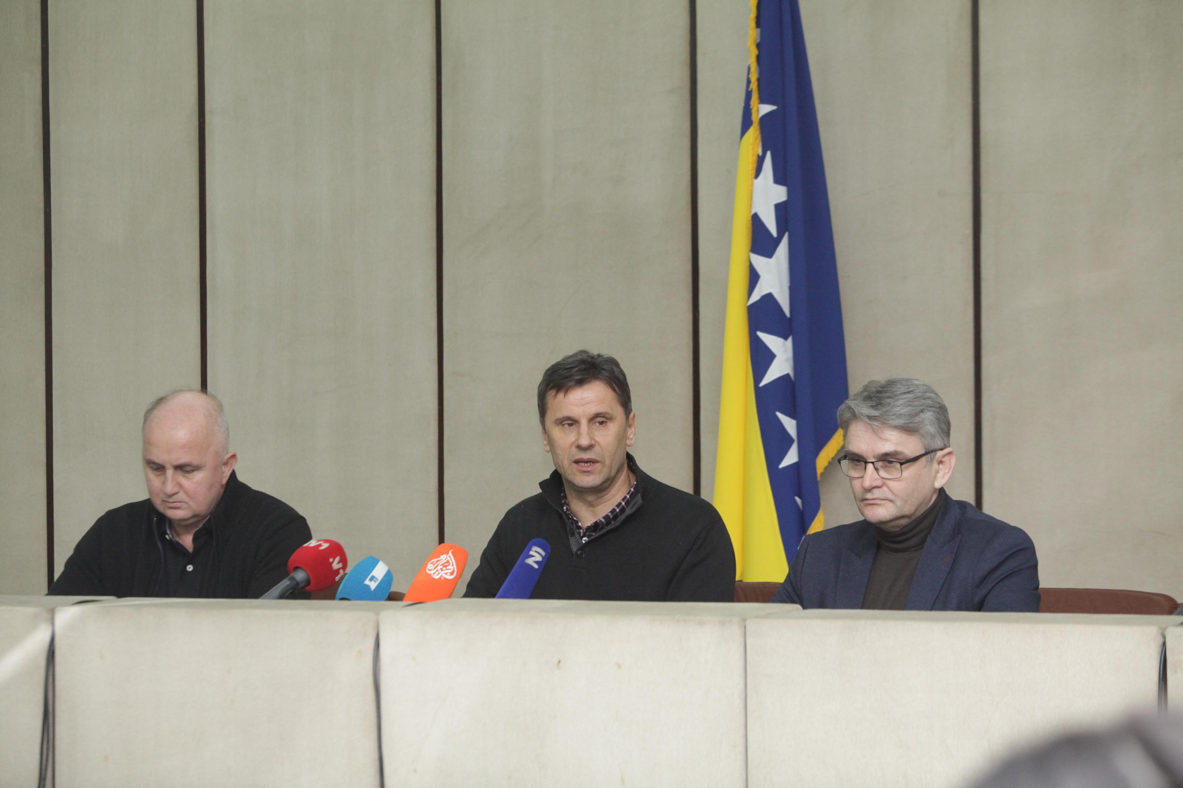 Novalić: Vlada FBiH ne može ispuniti zahtjeve boraca