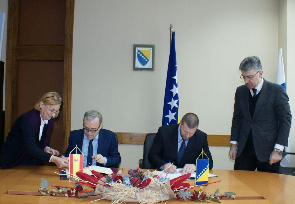 Potpisan Sporazum između BiH i Španije o međunarodnom cestovnom prometu