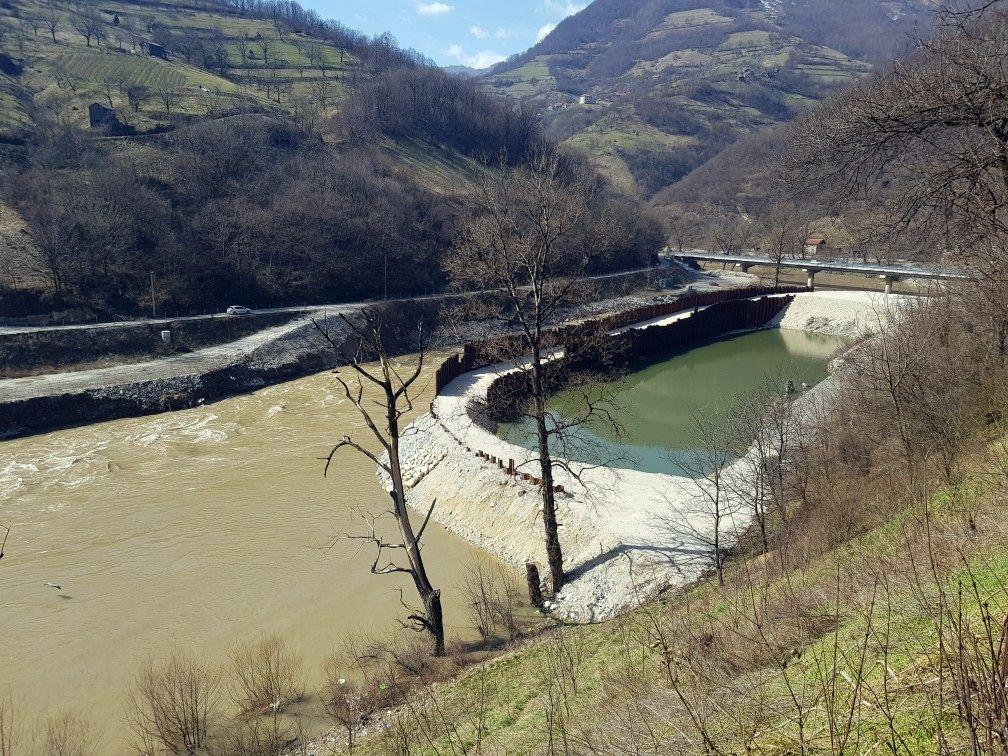 Problem prave brana i pomjeranje toka Bosne - Avaz