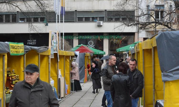 Otvoren sajam Udruženja „Kupujmo i koristimo domaće“ u Sarajevu
