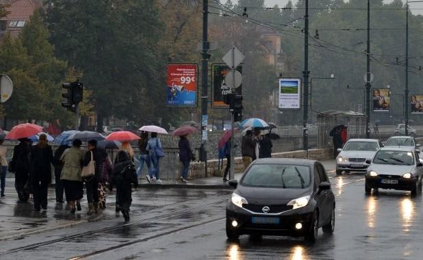 Saobraćaj u BiH odvija se po vlažnom kolovozu
