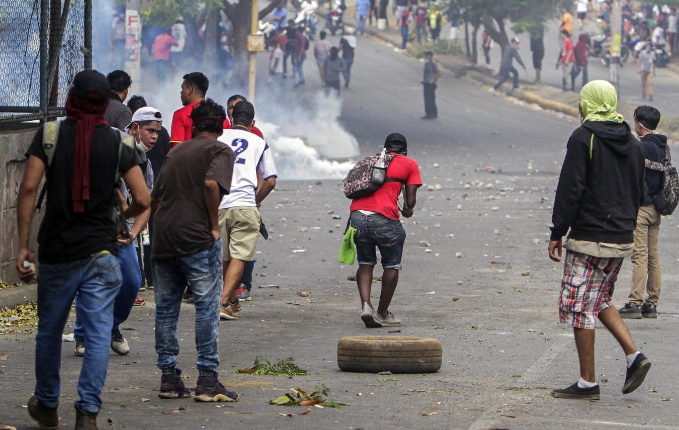 U žestokim protestima u Nikaragvi poginulo više od 20 osoba