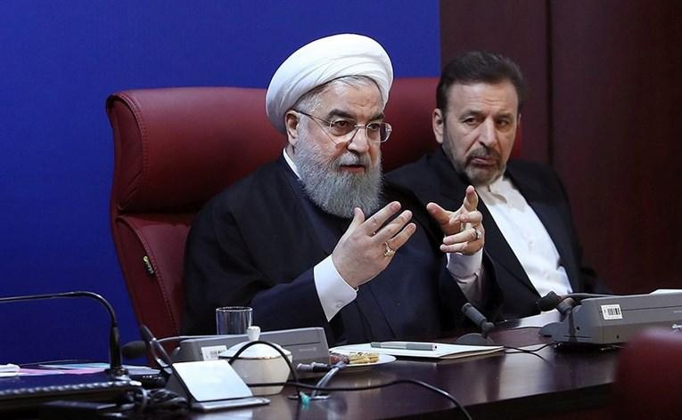 Iranski predsjednik poručio Makronu: Nuklearni sporazum mora ostati onakav kakav jeste