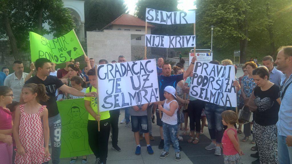 Miting podrške uhapšenom studentu: Selmir Mašetović će se braniti sa slobode