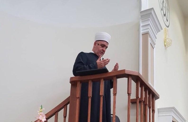 Reisu-l-ulema Kavazović u novosagrađenoj džamiji u Hamiltonu održao hutbu