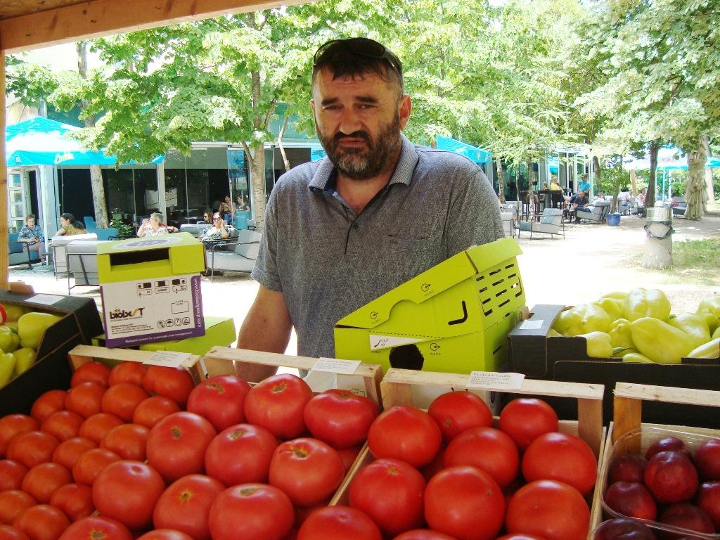 Domaći paradajz, karpuza i pipun propadaju zbog uvoza