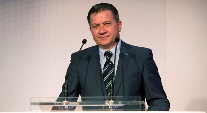 Damiru Vrbanoviću, iako je optužen za korupciju, FIFA dala mjesto u loži