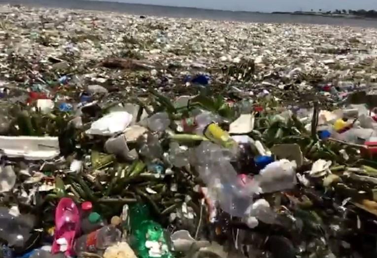 Valovi smeća ''krase'' plaže u Dominikanskoj Republici, više od 500 volontera uključeno u akciju čišćenja