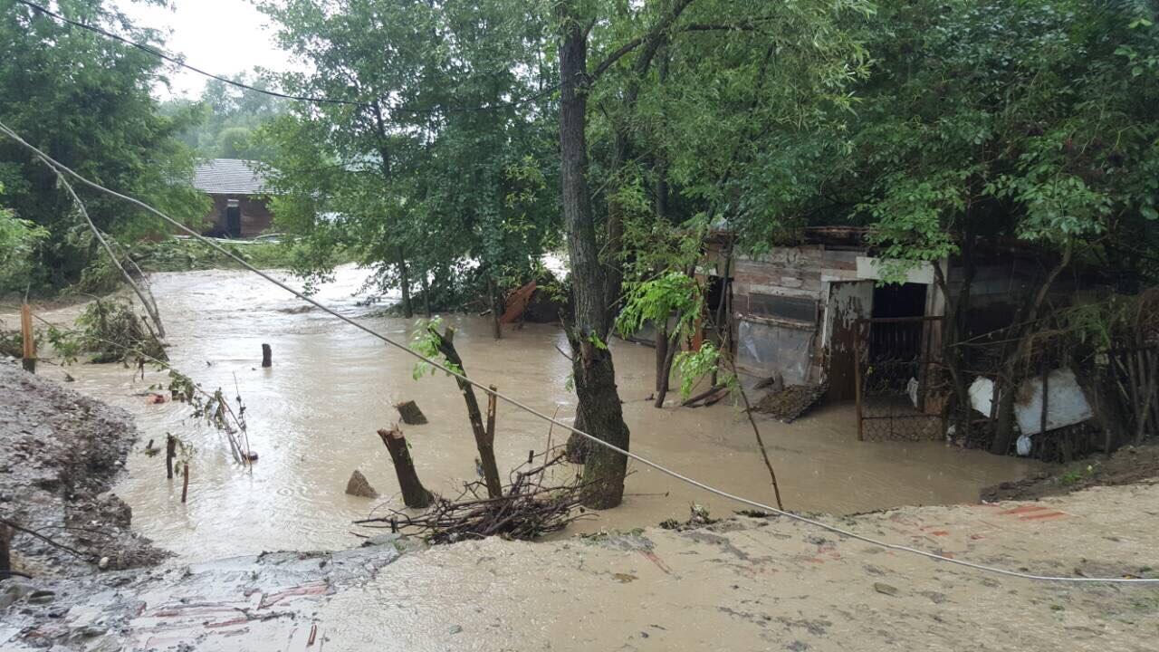 Nakon izlijevanja rijeke Jale u Tuzli: Voda se povukla, šteta se tek treba utvrditi